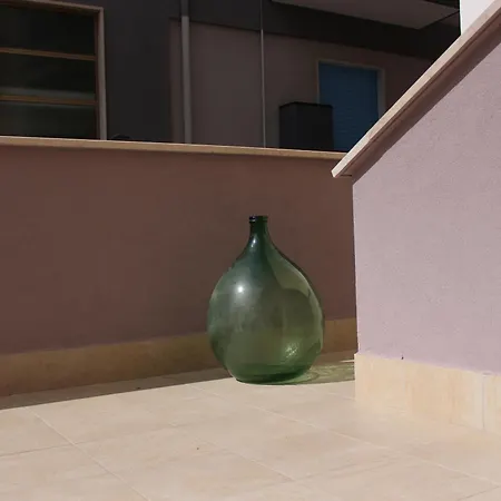 Lenta Apulian Apartment